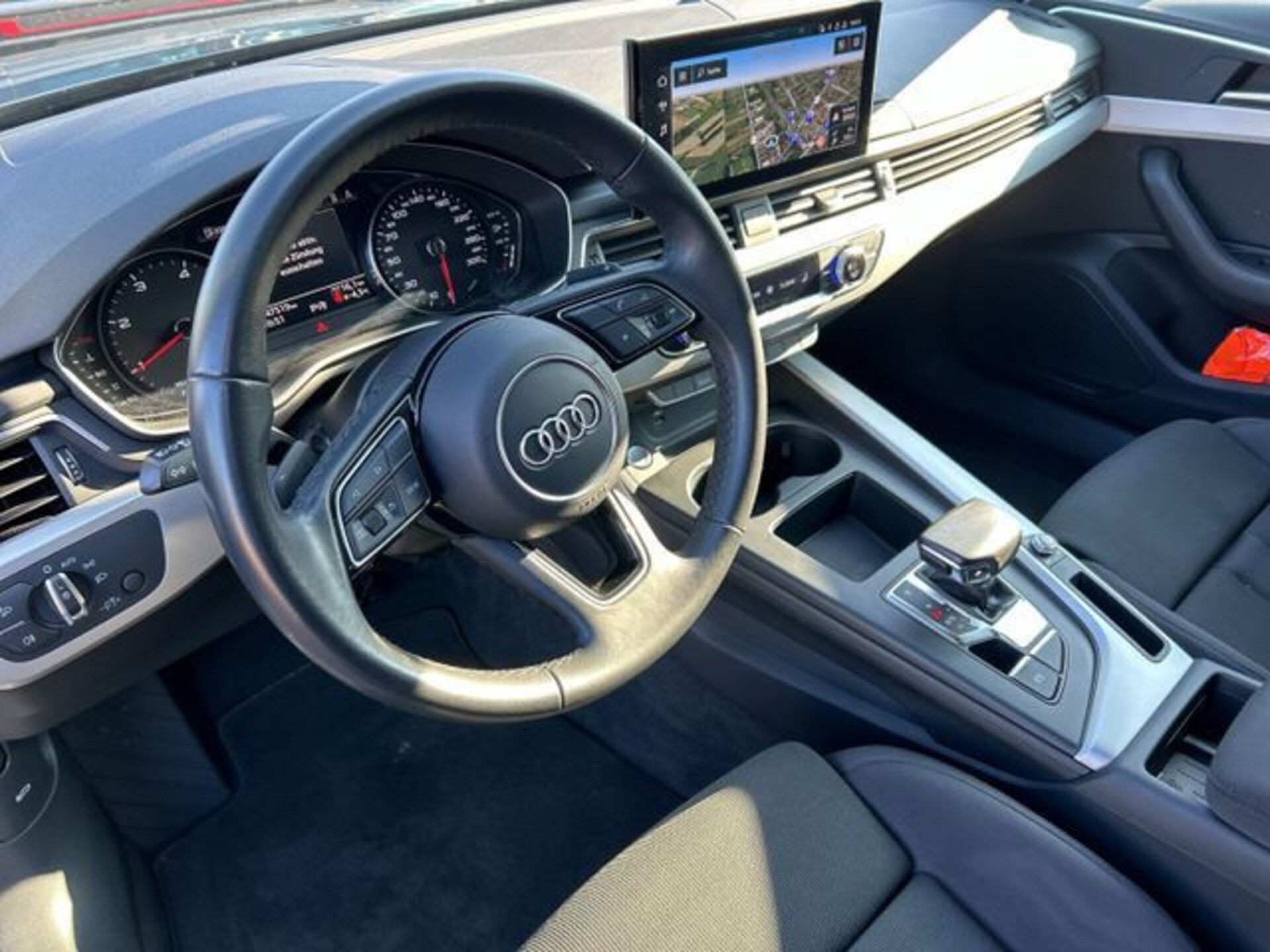 Audi A4 Limousine