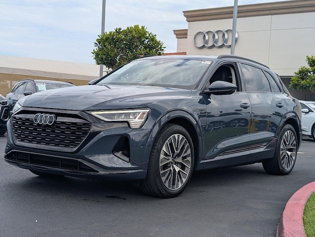 2024 Audi Q8 e-tron
