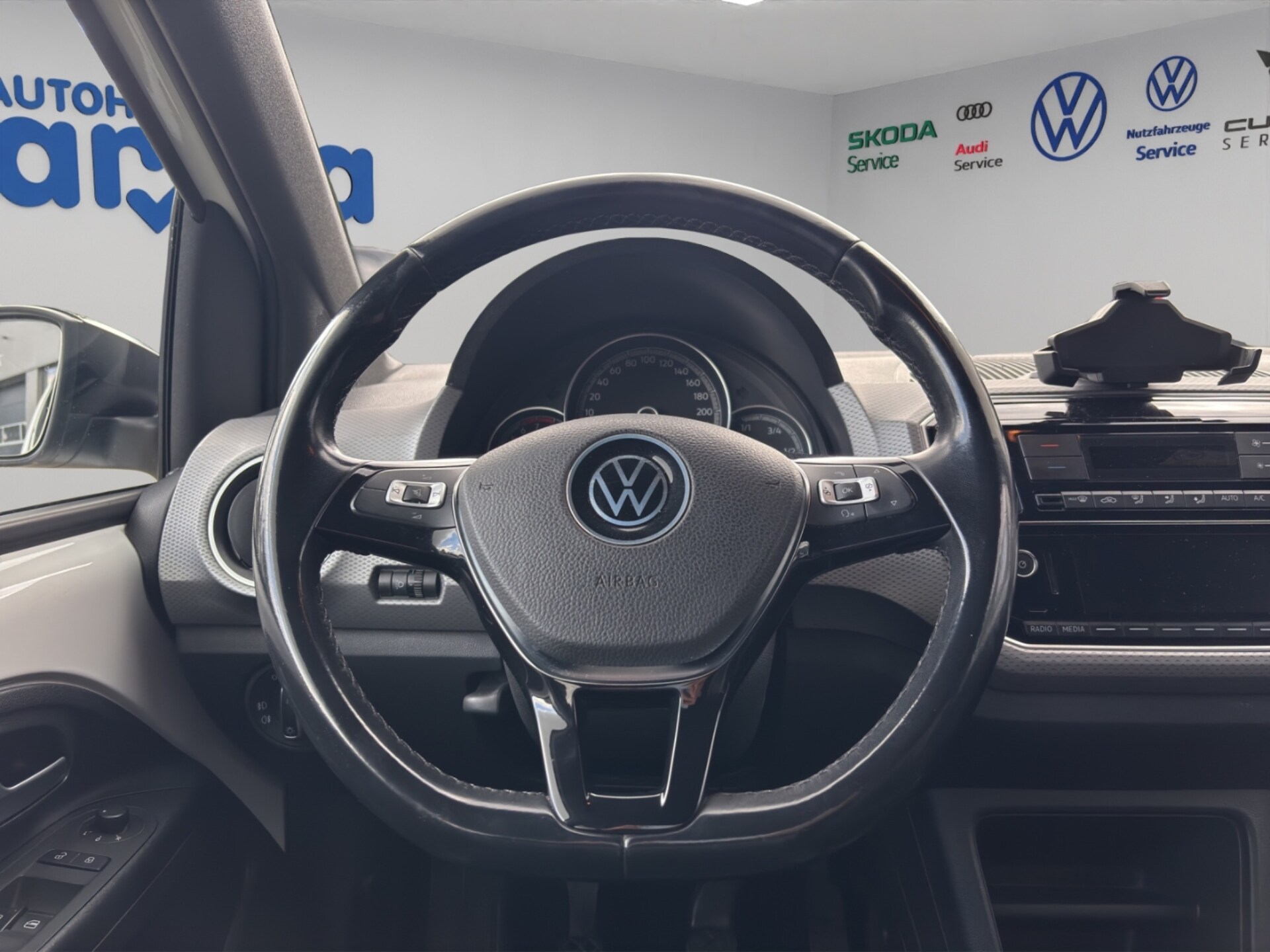 Volkswagen up! ACTIVE