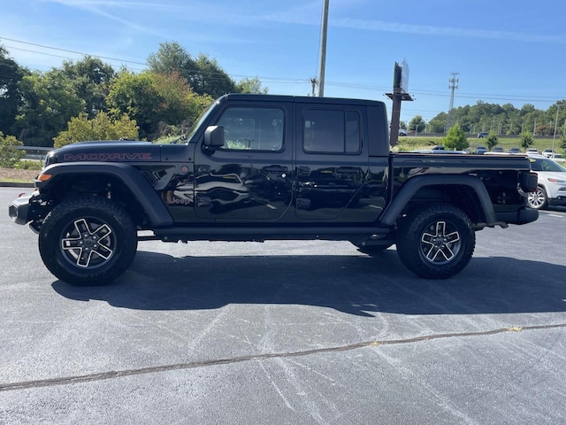 2024 Jeep Gladiator