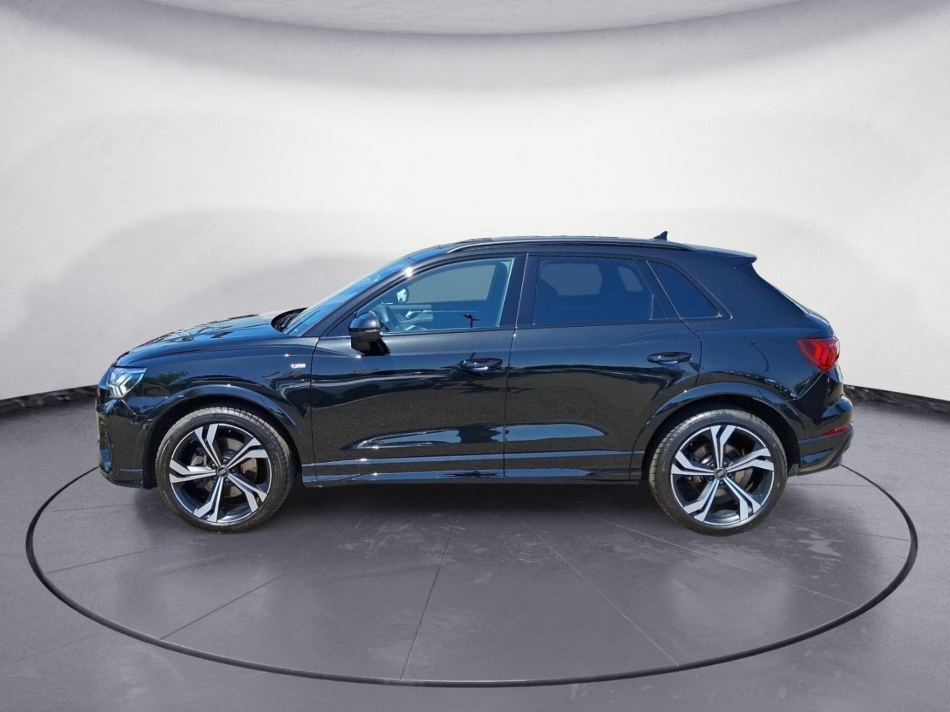 Audi Q3 SUV S line