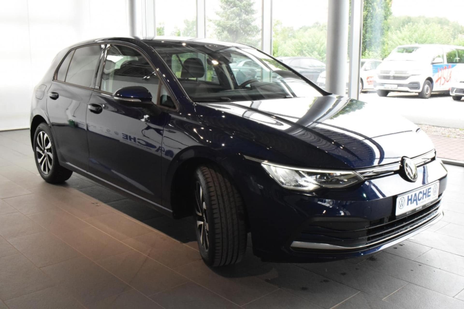 Volkswagen Golf Life