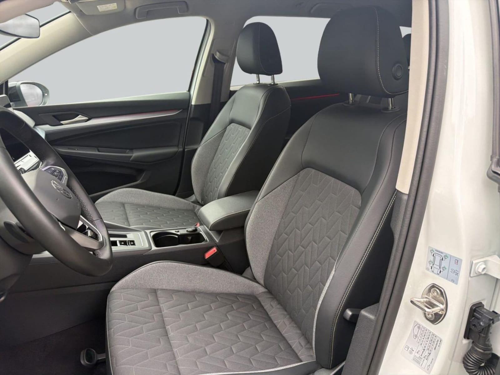 Volkswagen Golf Variant – Bild 10