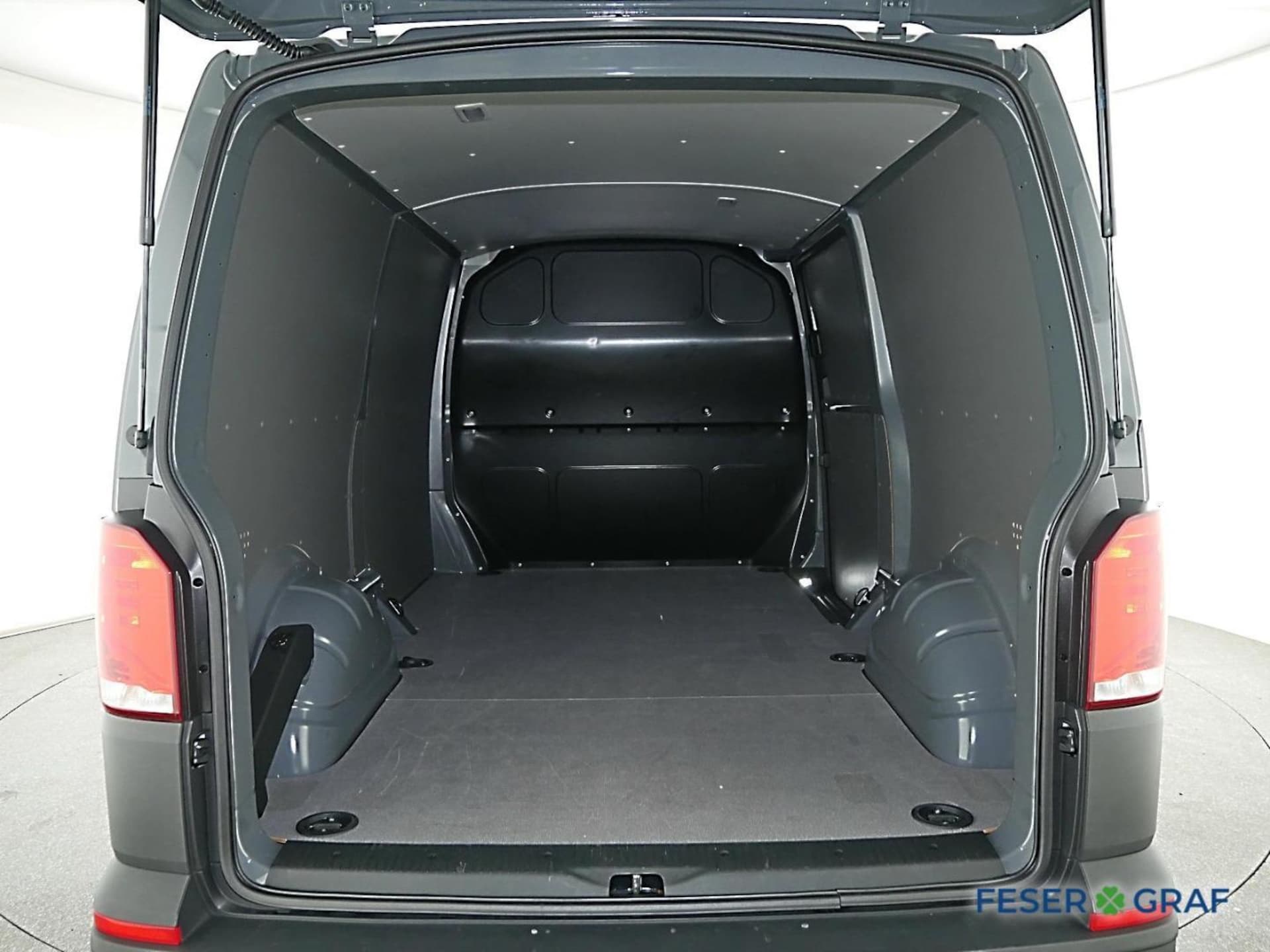 Volkswagen T6.1 Transporter Kasten langer Radstand