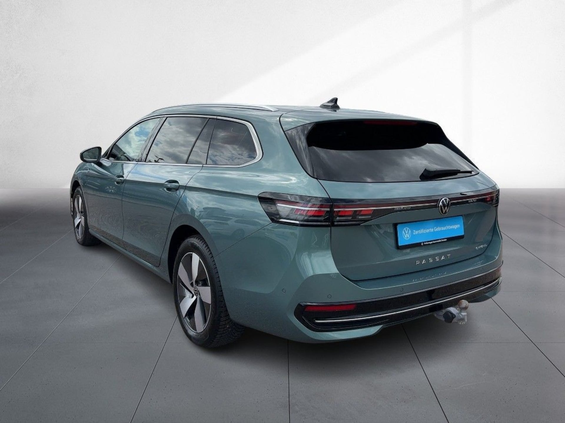 Volkswagen Passat Elegance