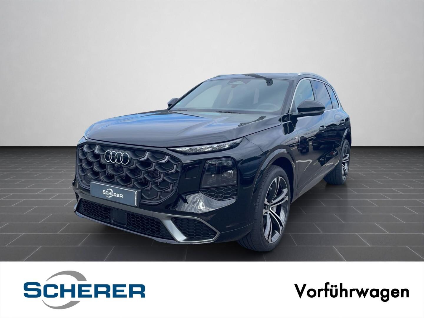 Bild über Audi Q7 SUV TDI quattro 220 kW tiptronic - für weitere Informationen kontaktieren Sie den Audi Partner