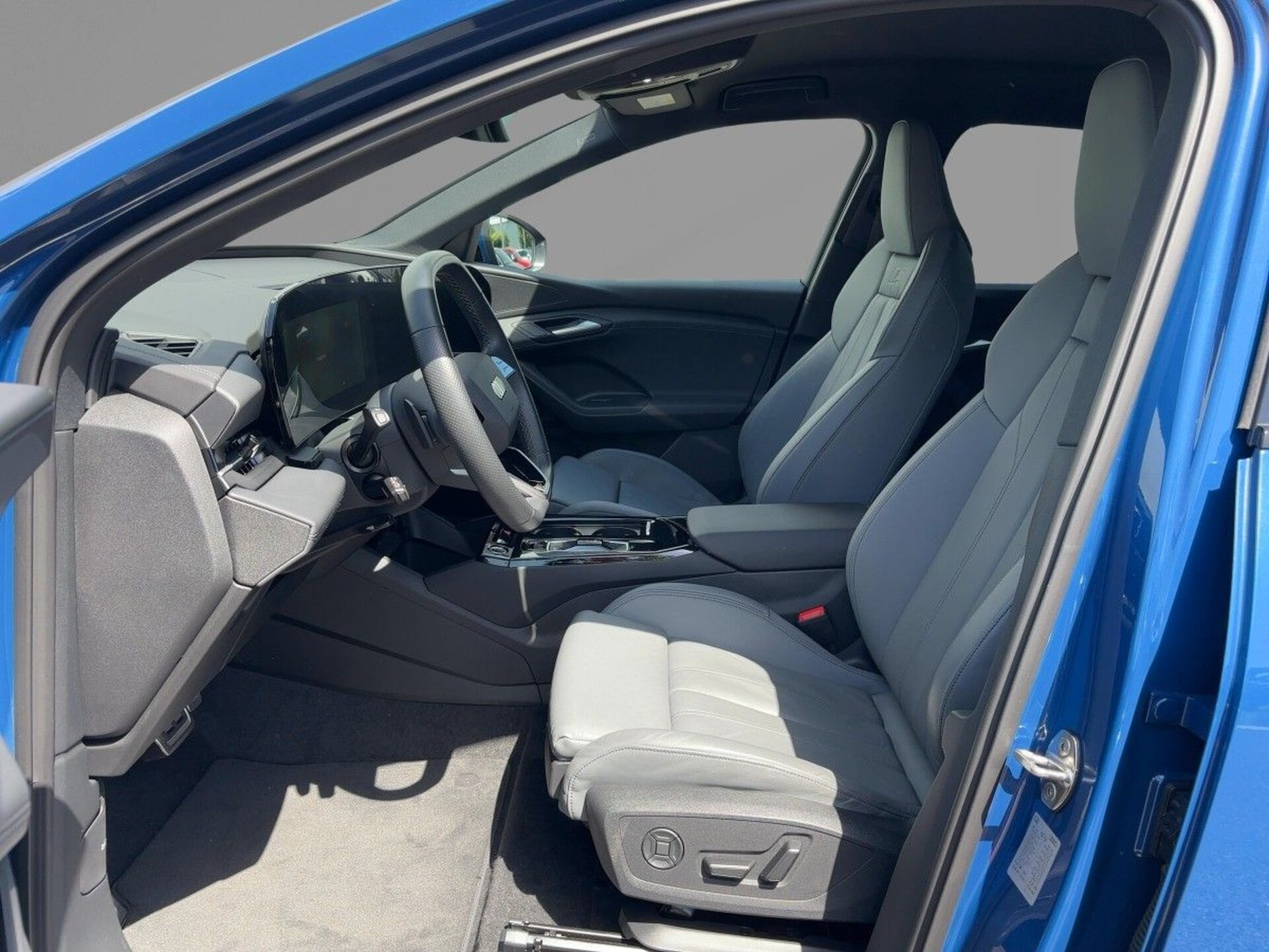 Audi Q6 SUV e-tron