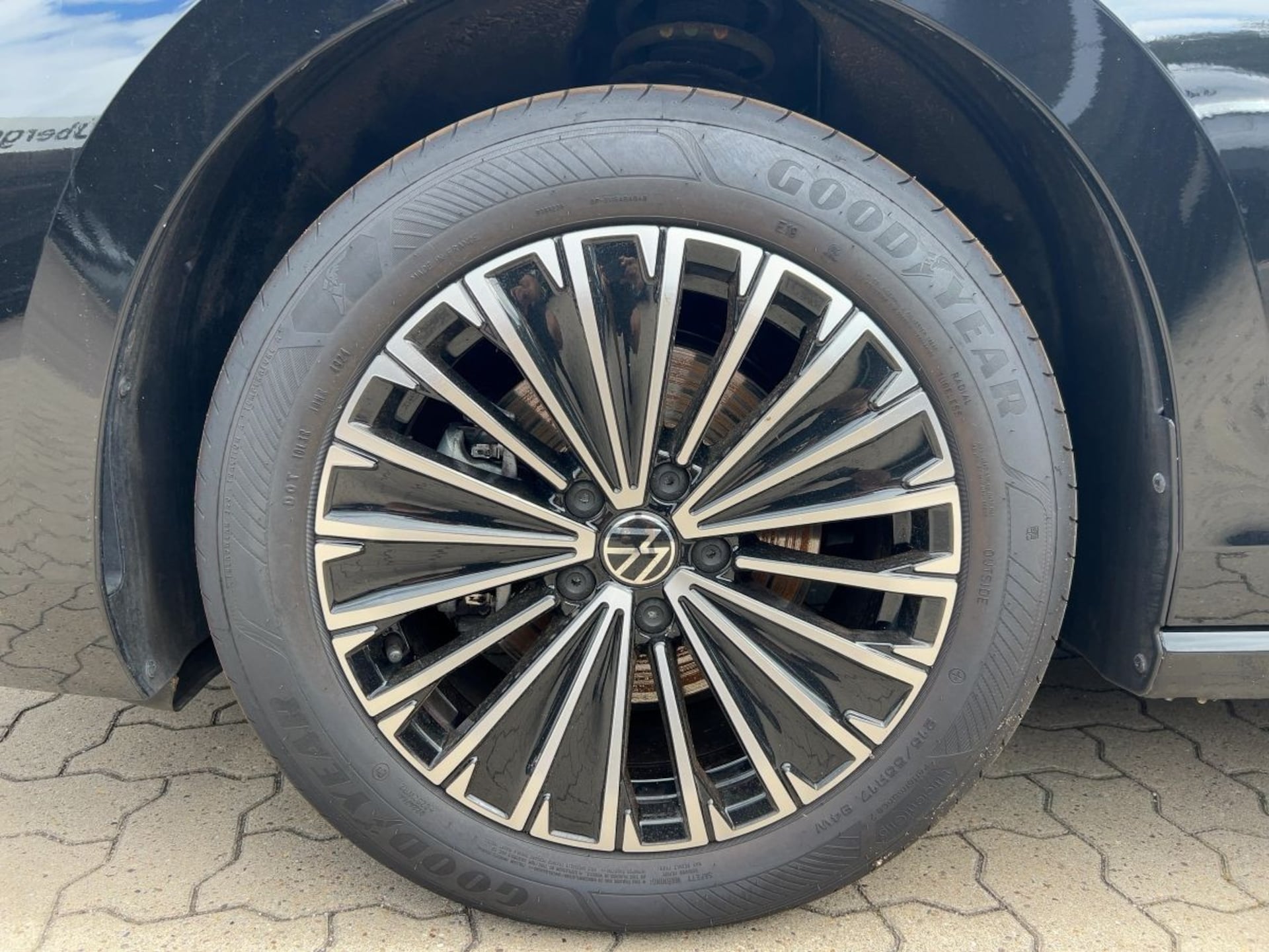 Volkswagen Passat Elegance
