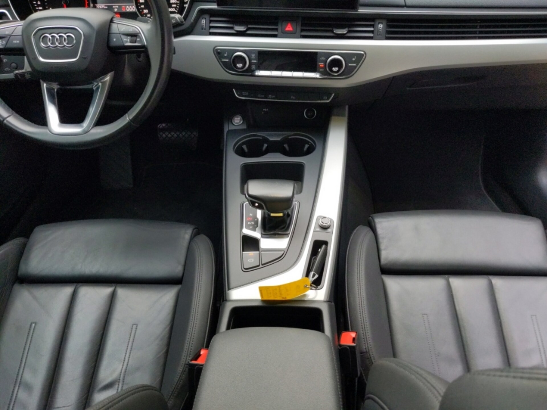 Audi A4 Avant S line