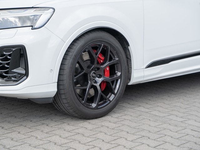 Image about Audi SQ7 SUV TFSI quattro tiptronic