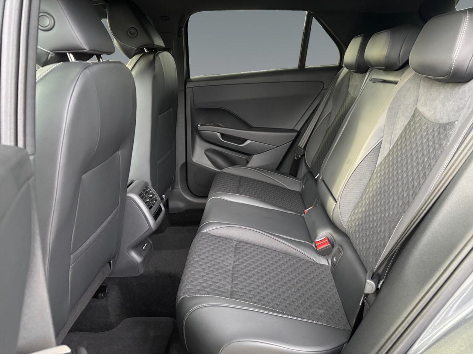 Volkswagen T-Roc – Bild 9