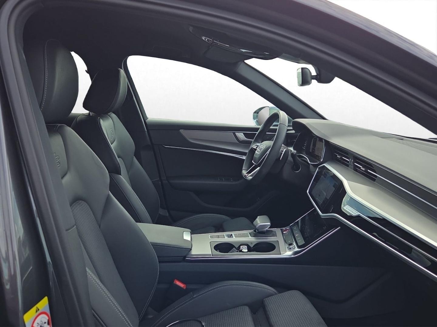 Bild über Audi S6 Avant TDI quattro tiptronic - für weitere Informationen kontaktieren Sie den Audi Partner