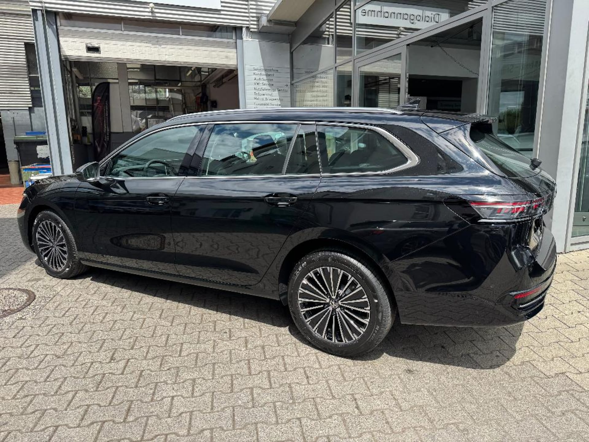 Volkswagen Passat Elegance