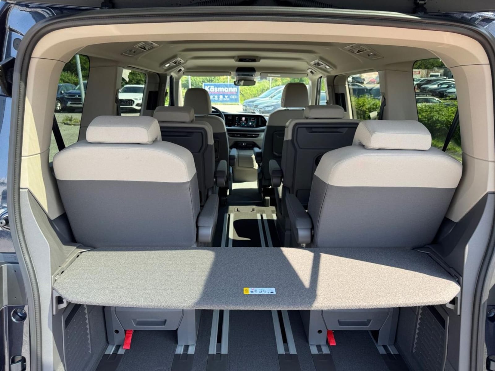 Volkswagen Multivan – Bild 6