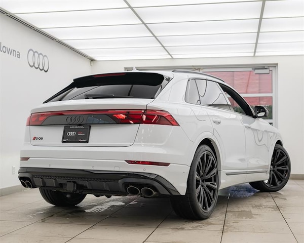 2026 Audi SQ8