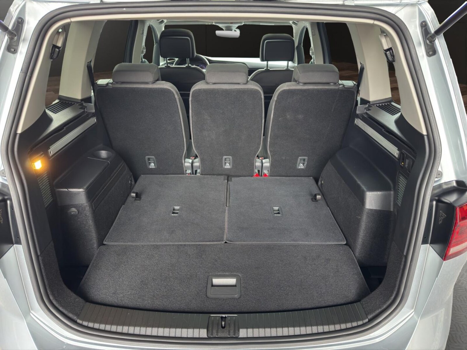 Volkswagen Touran – Bild 15