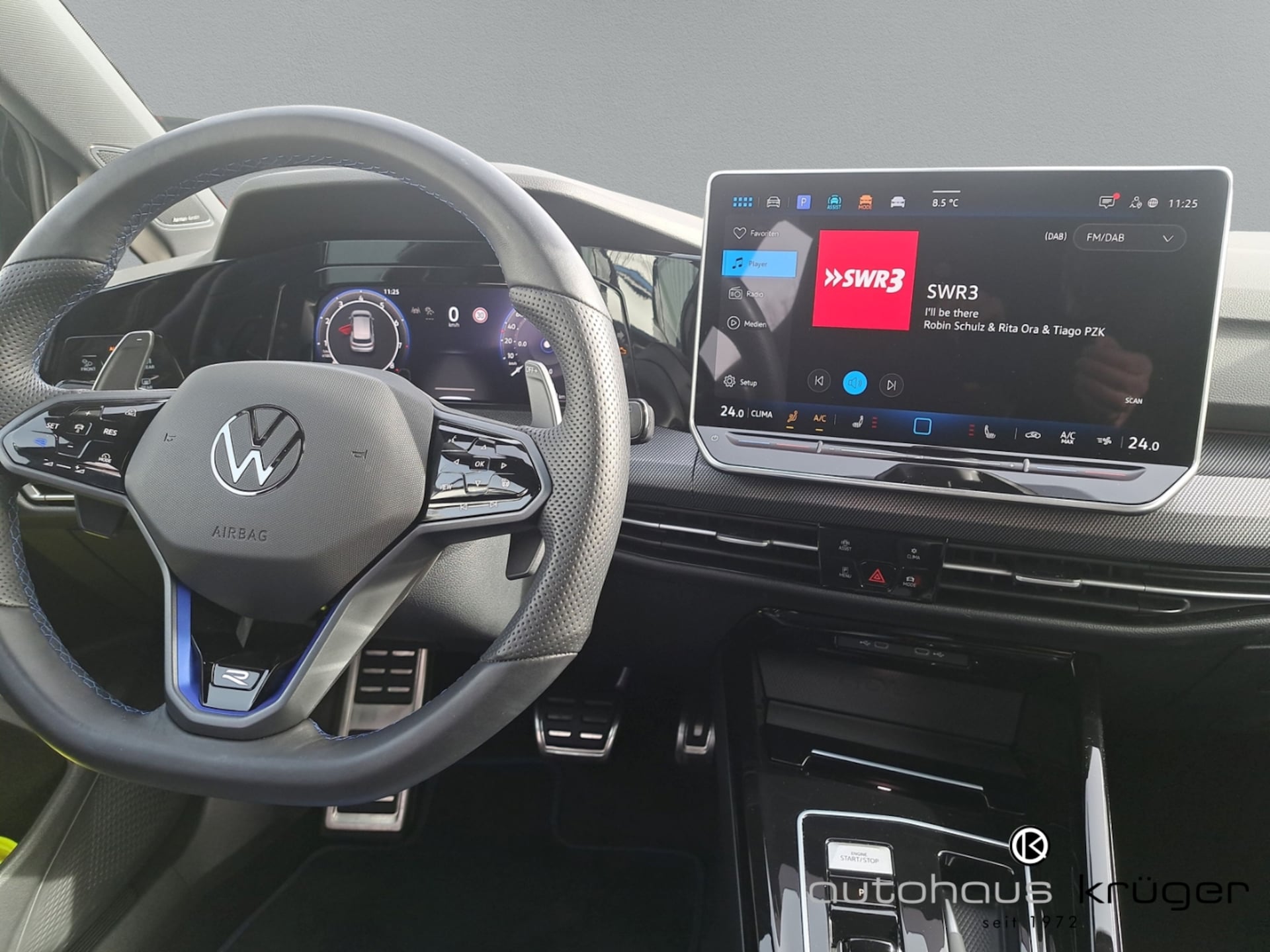 Volkswagen Golf R Black Edition