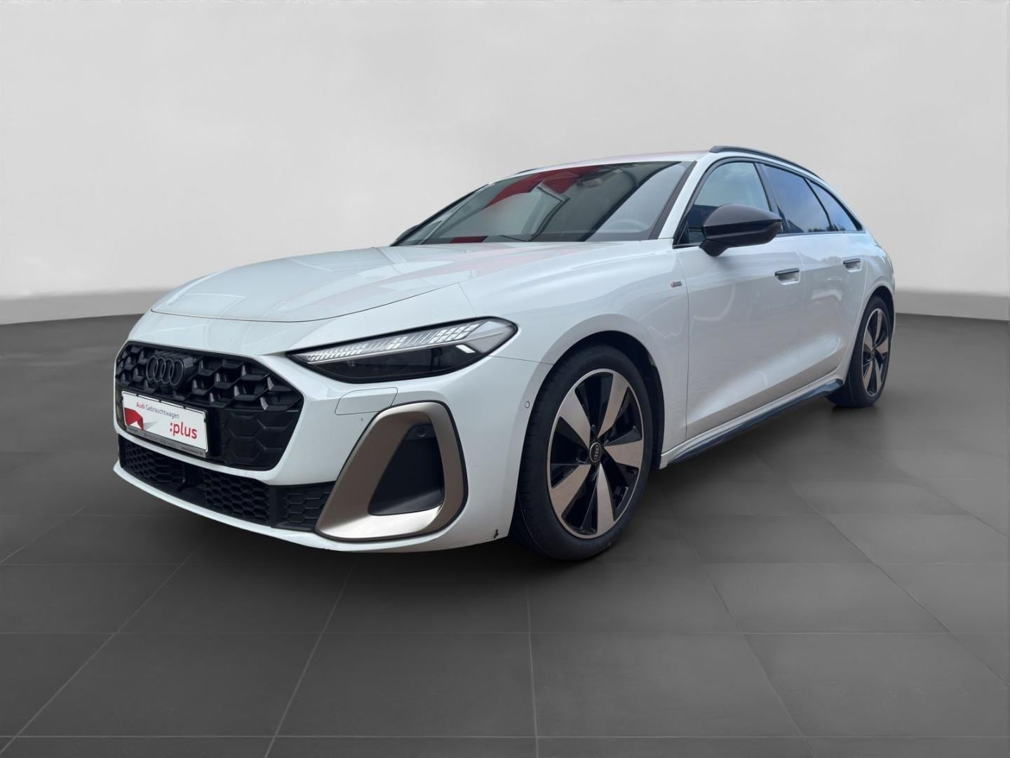 Bild über Audi A5 Avant TDI 150 kW S tronic - für weitere Informationen kontaktieren Sie den Audi Partner