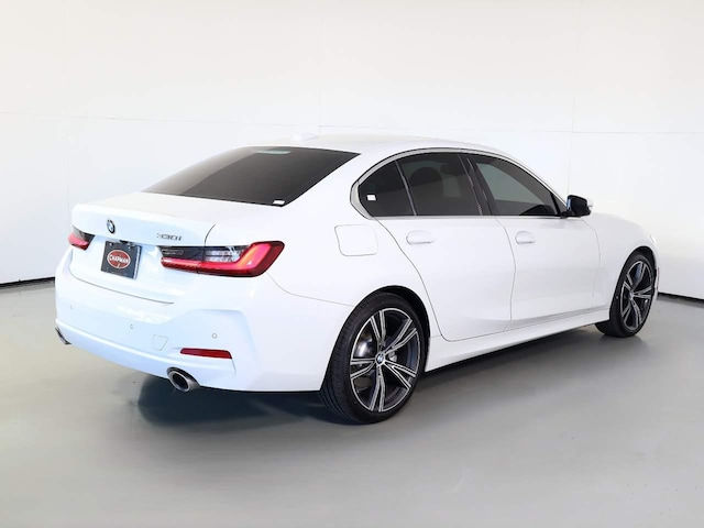 2024 BMW 330i