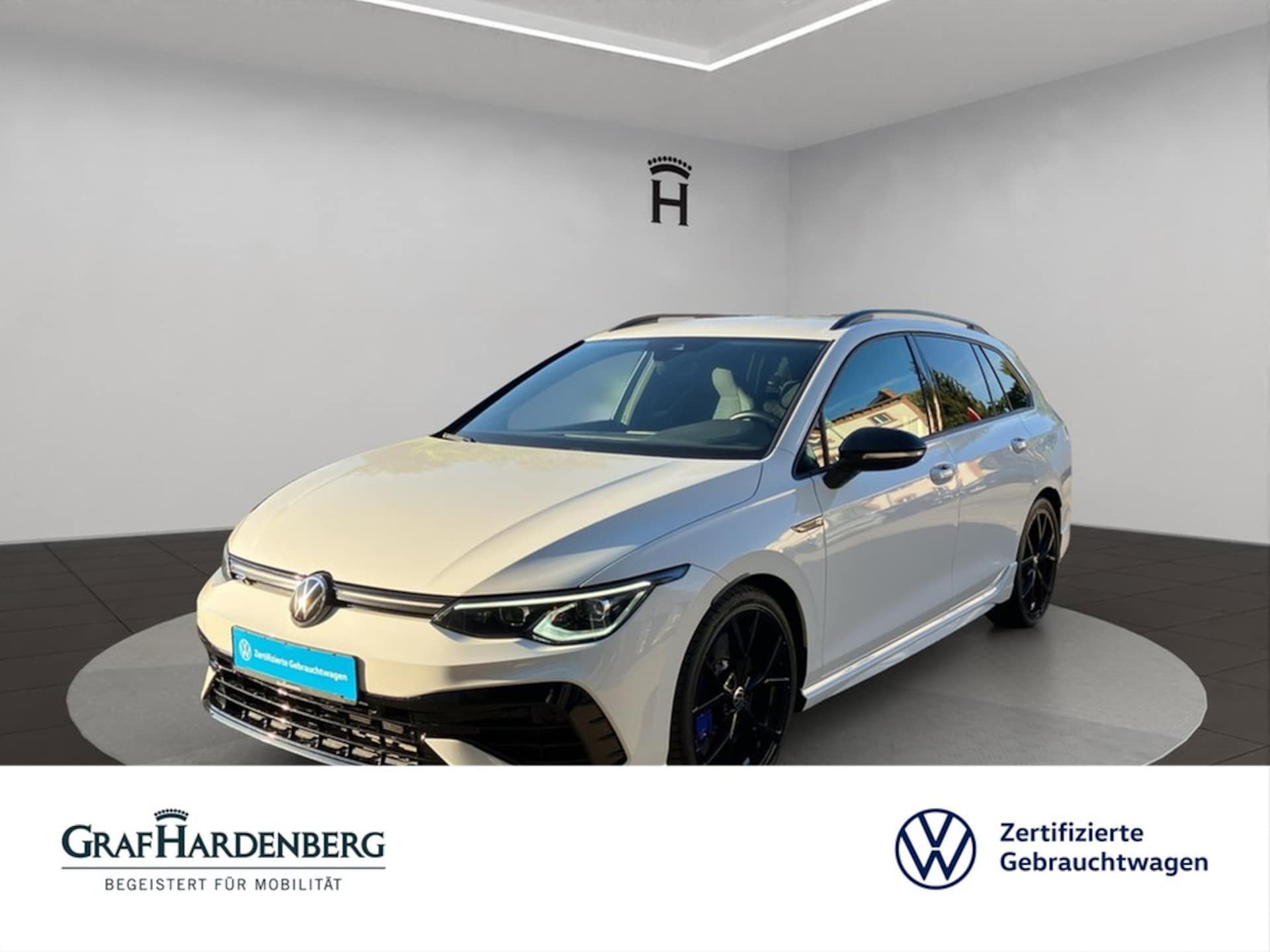 Volkswagen Golf Variant R
