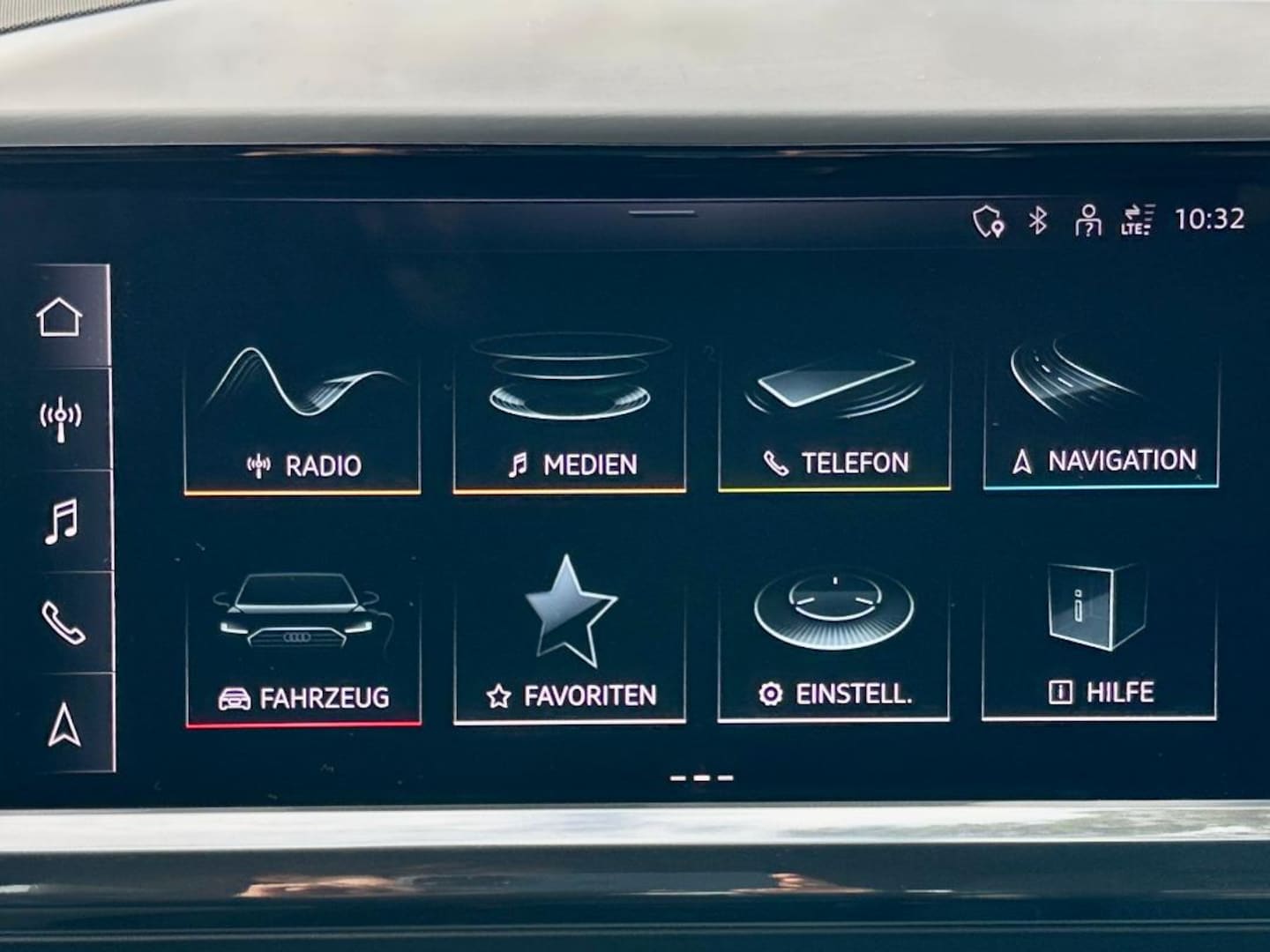 Bild über Audi Q4 e-tron 45 e-tron quattro - für weitere Informationen kontaktieren Sie den Audi Partner