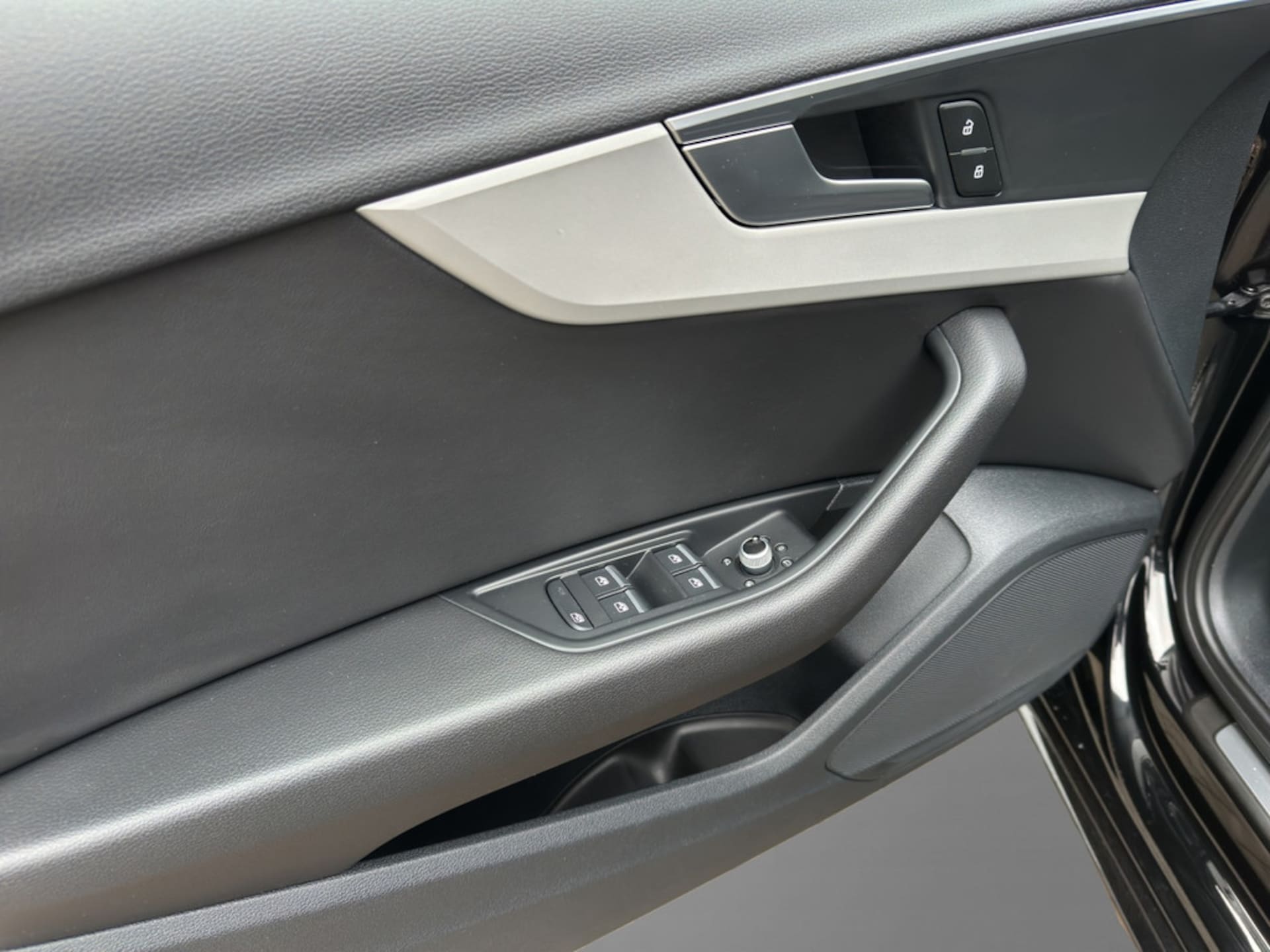 Audi A4 Avant Advanced