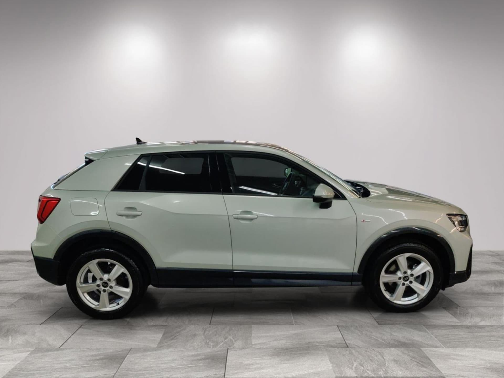 Audi Q2 S line