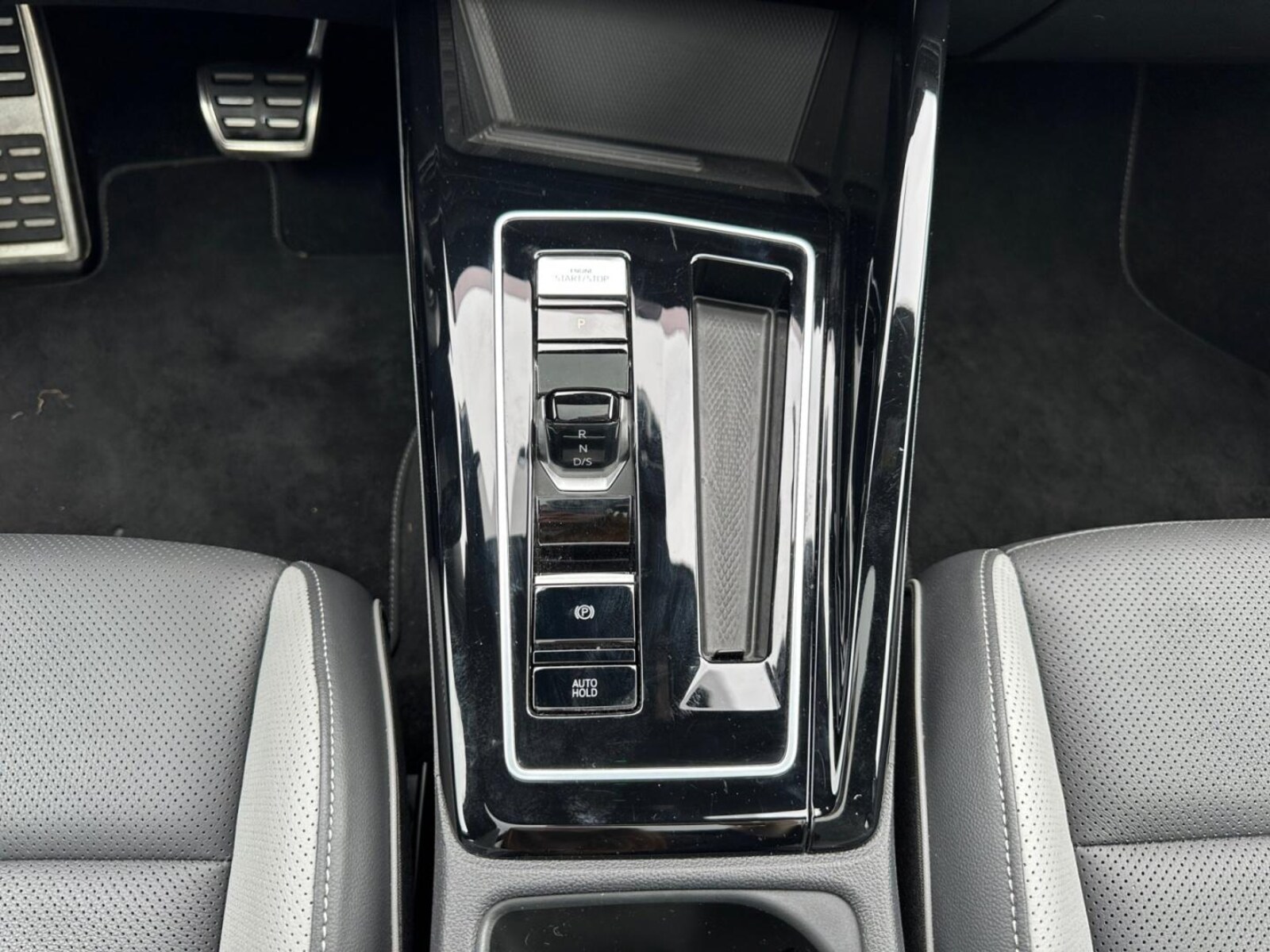 Volkswagen Golf Variant – Bild 13