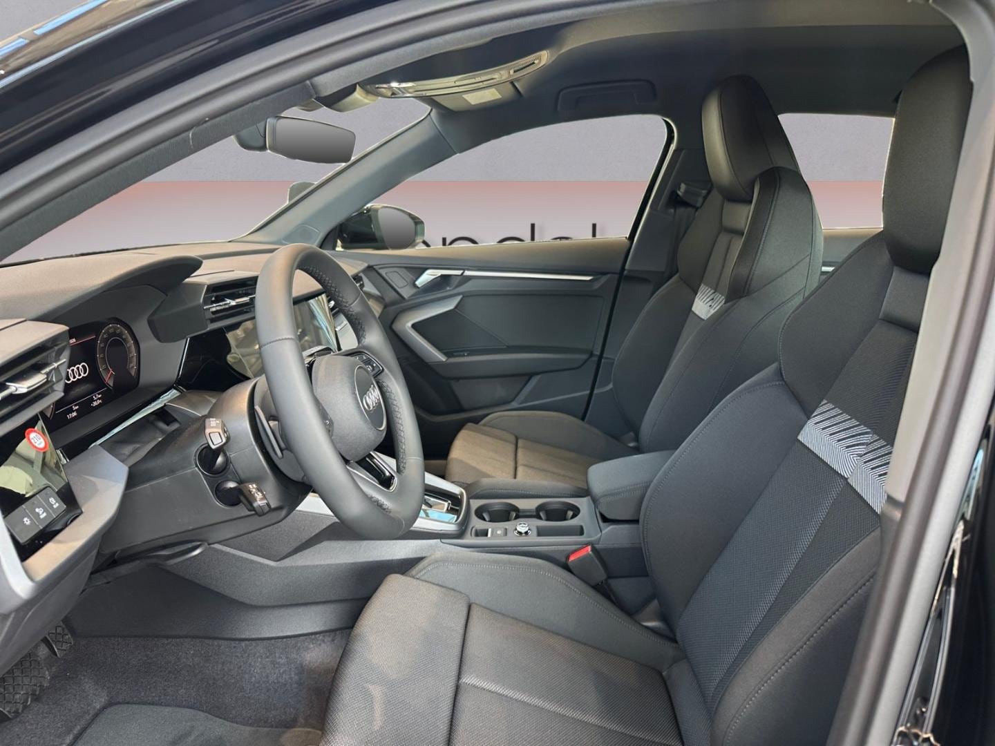 Bild über Audi A3 Sportback TFSI 110 kW S tronic - für weitere Informationen kontaktieren Sie den Audi Partner