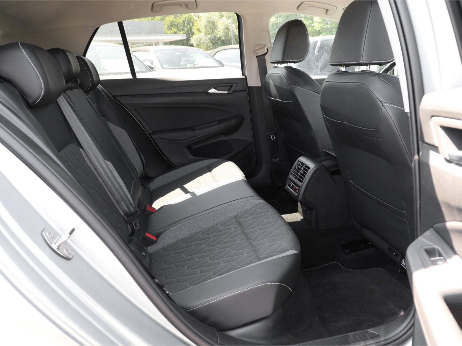Volkswagen Golf – Bild 4