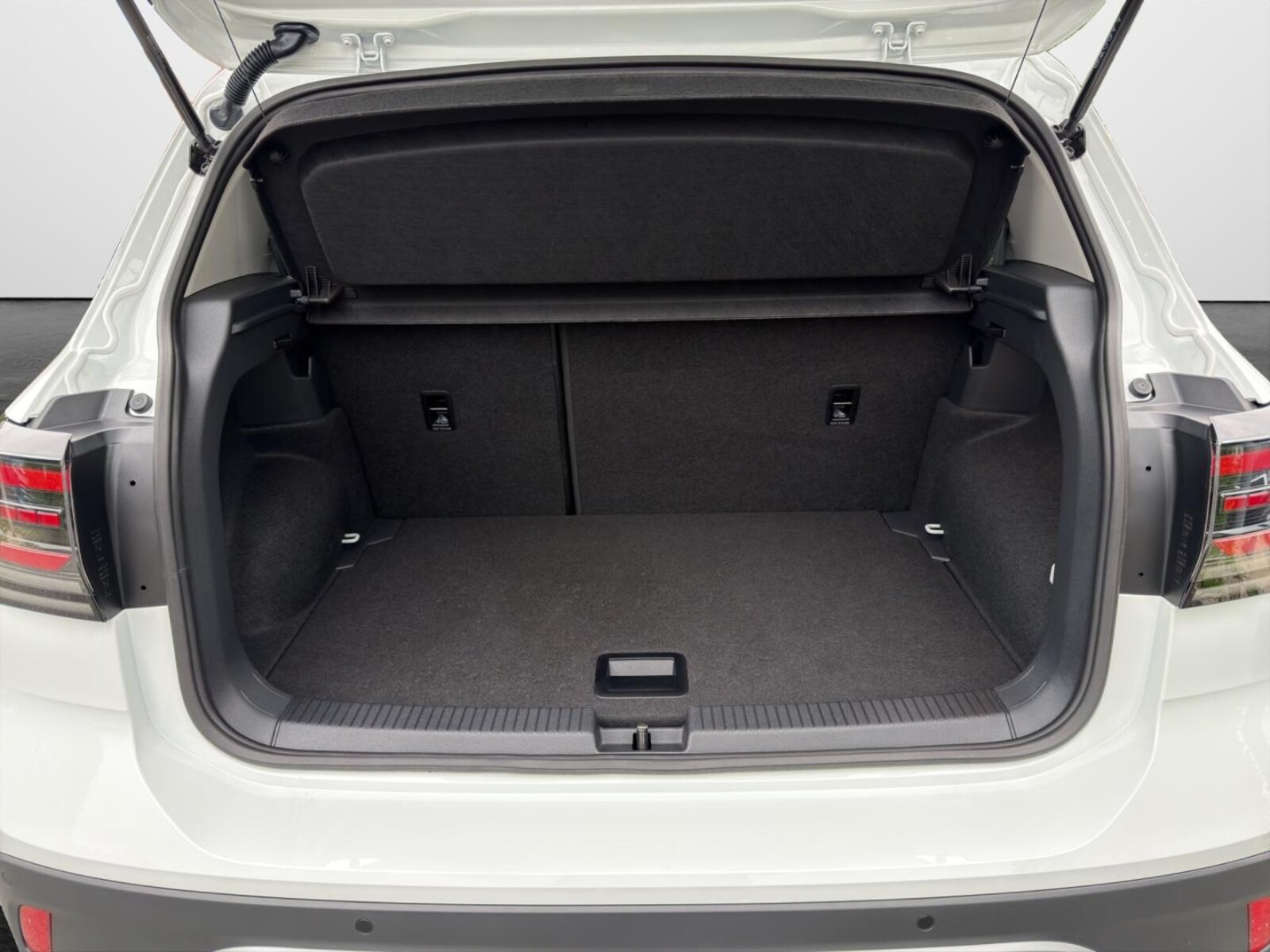 Volkswagen T-Cross – Bild 13