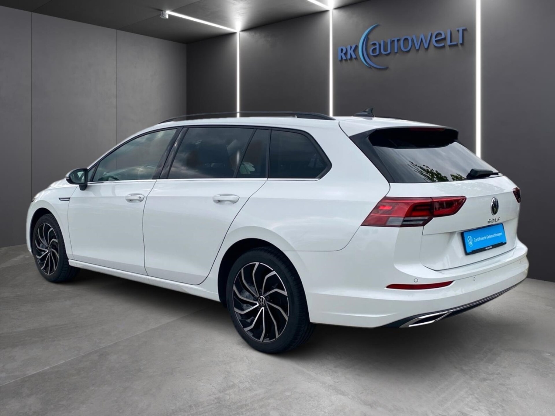 Volkswagen Golf Variant Style
