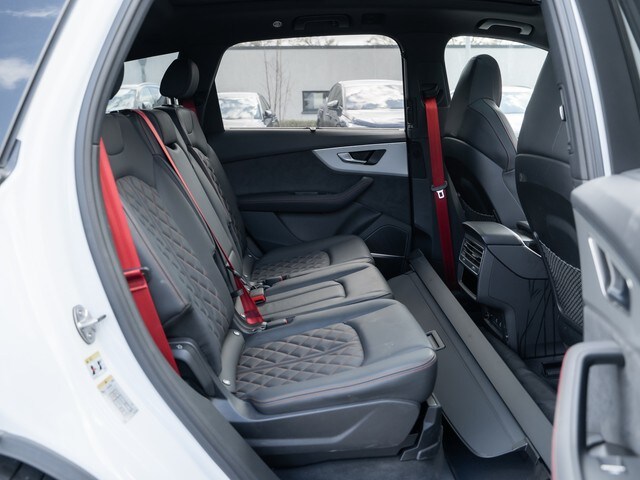 Image about Audi SQ7 SUV TFSI quattro tiptronic