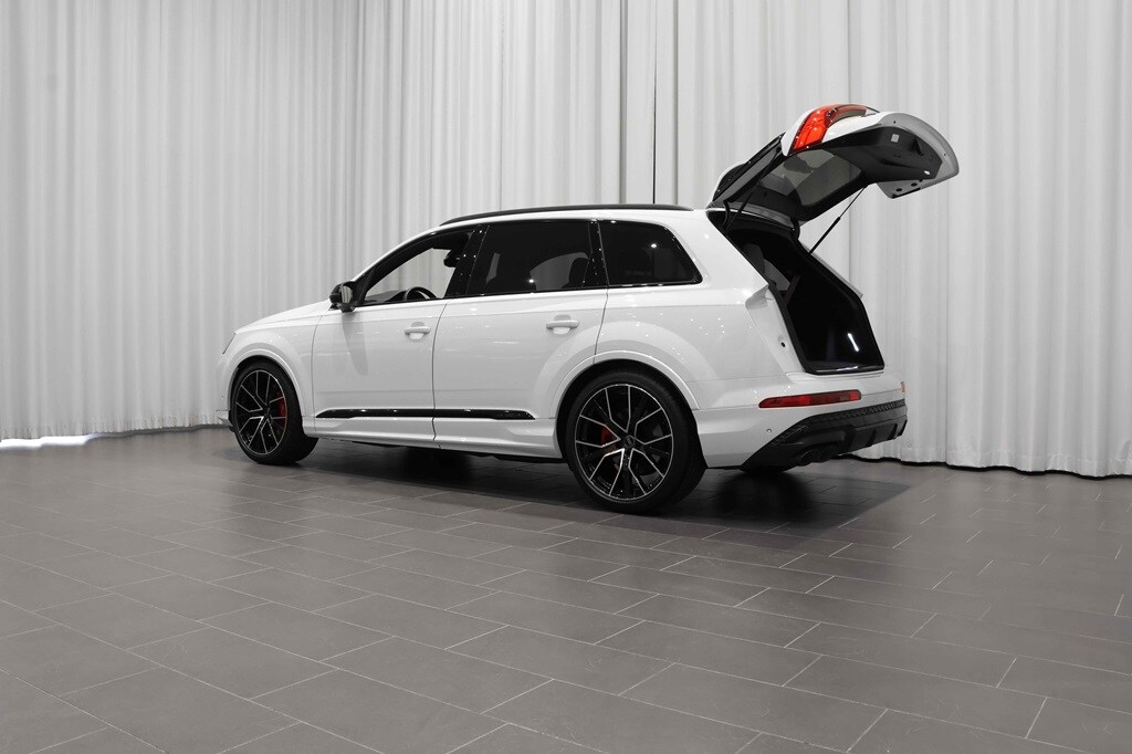 Bild som visar Audi SQ7 SUV SQ7 SUV TFSI 507 hk tiptronic - för mer information kontakta din Audi Partner