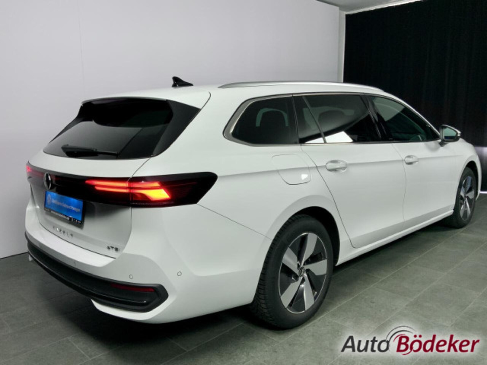 Volkswagen Passat Business