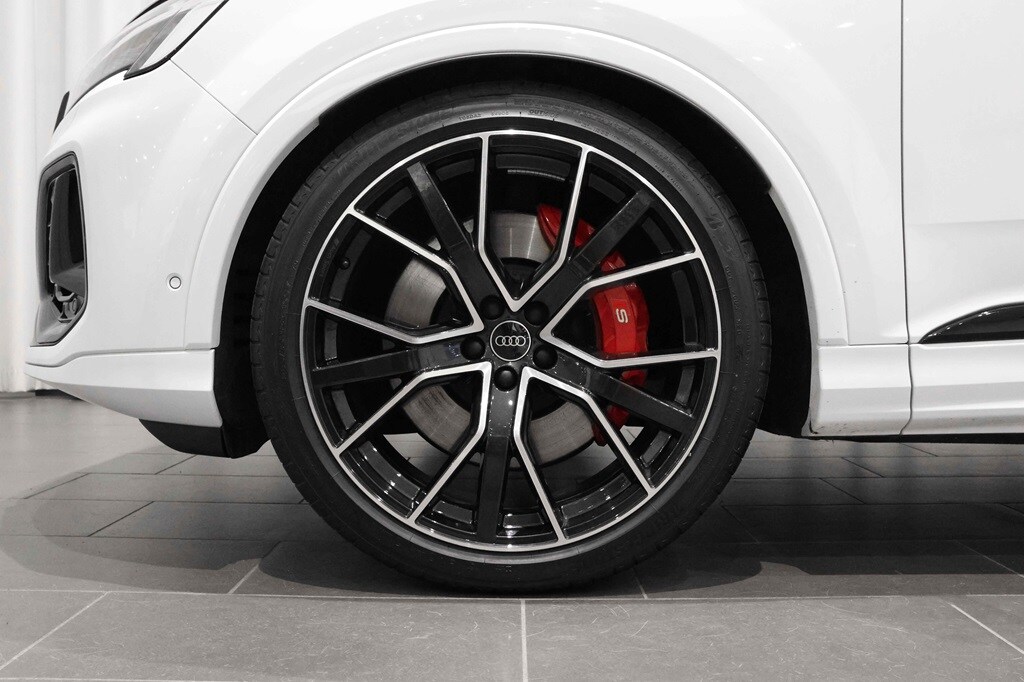 Bild som visar Audi SQ7 SUV SQ7 SUV TFSI 507 hk tiptronic - för mer information kontakta din Audi Partner