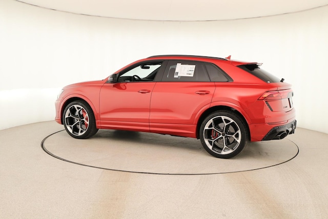 2026 Audi RS Q8 SUV performance
