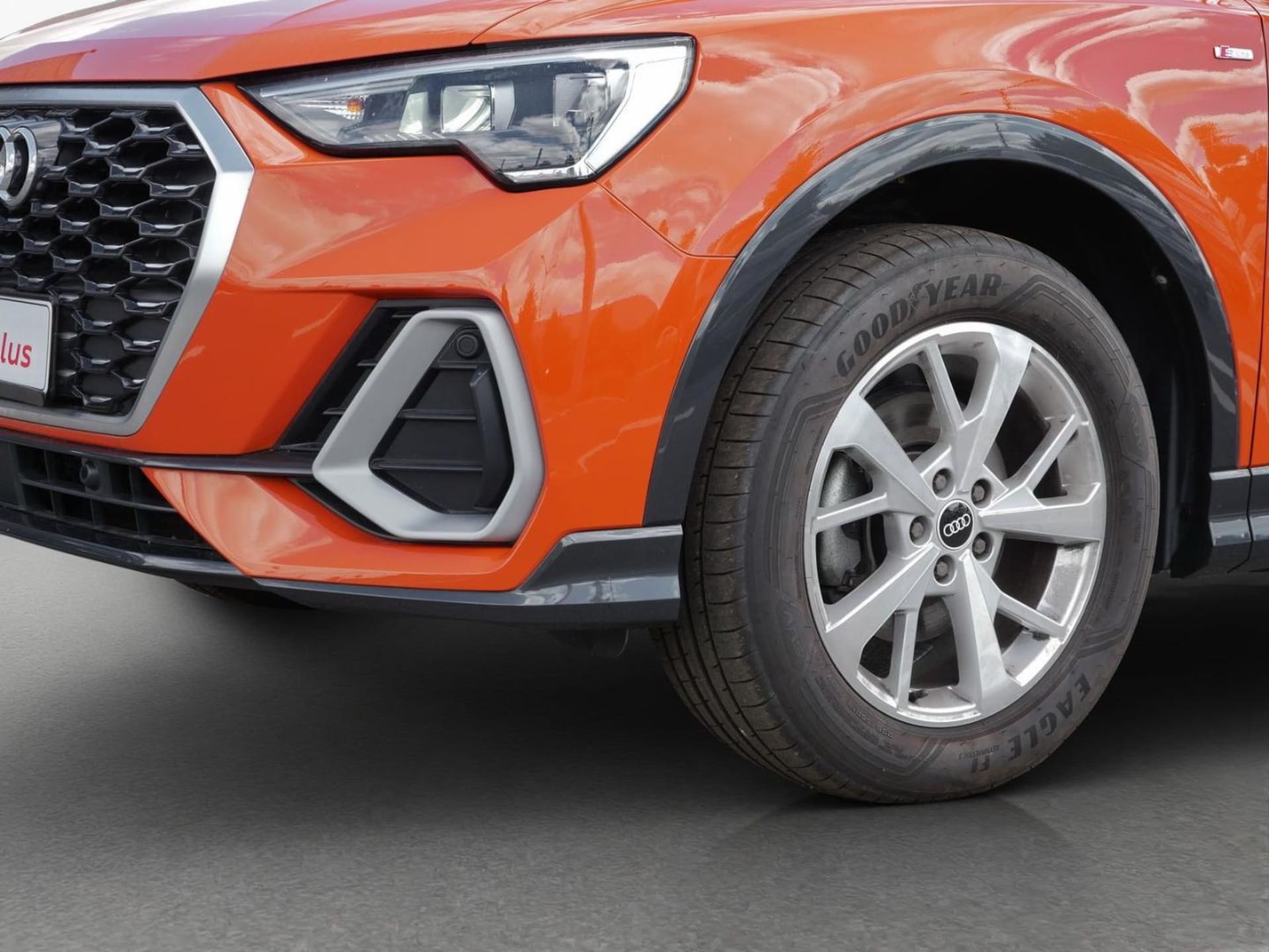 Audi Q3 Sportback S line