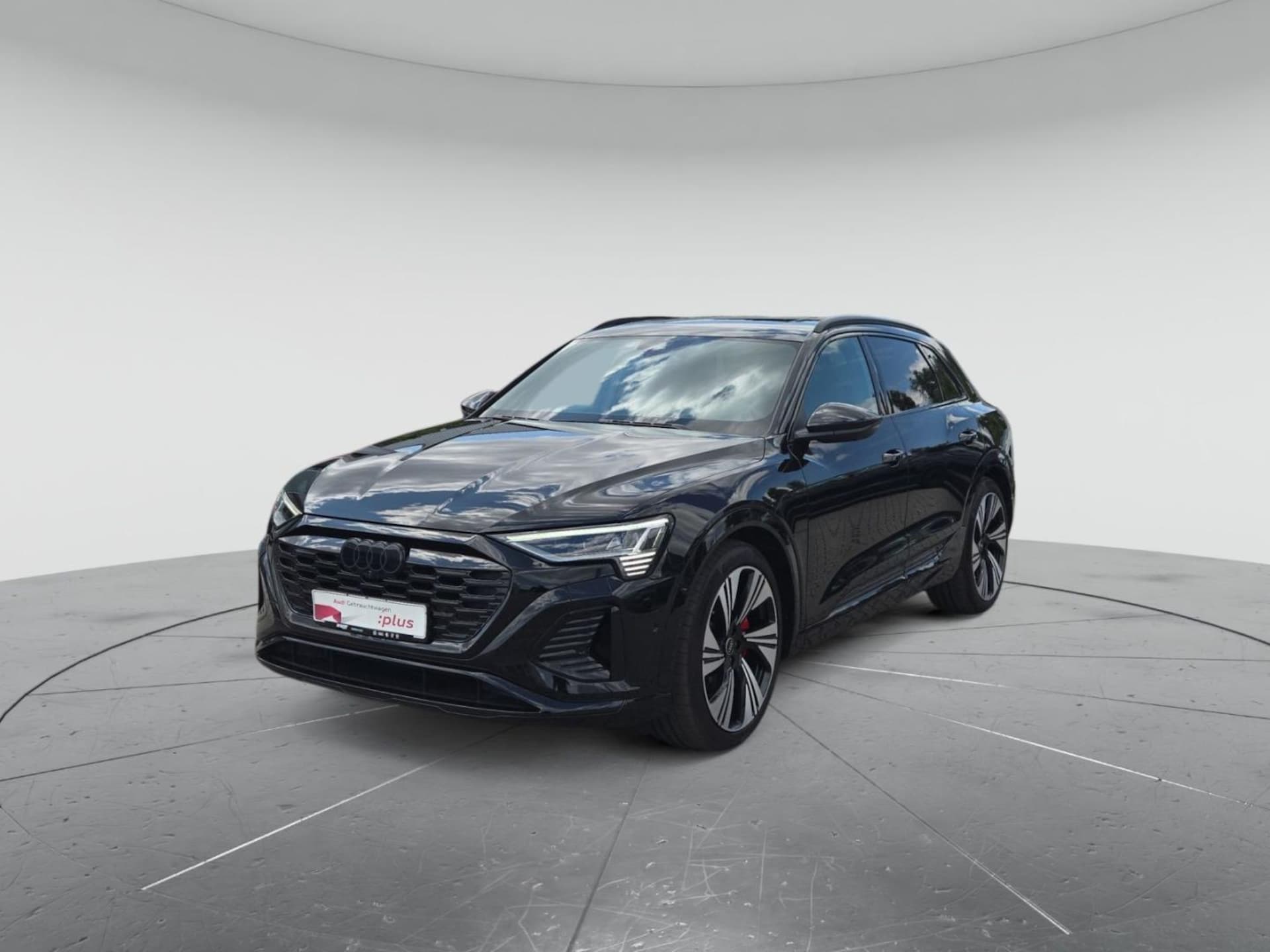 Audi Q8 e-tron S line