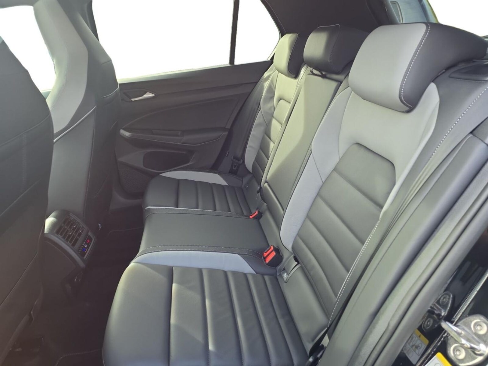 Volkswagen Golf – Bild 10