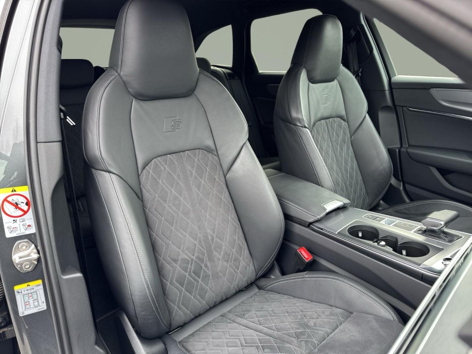Audi S6 Avant