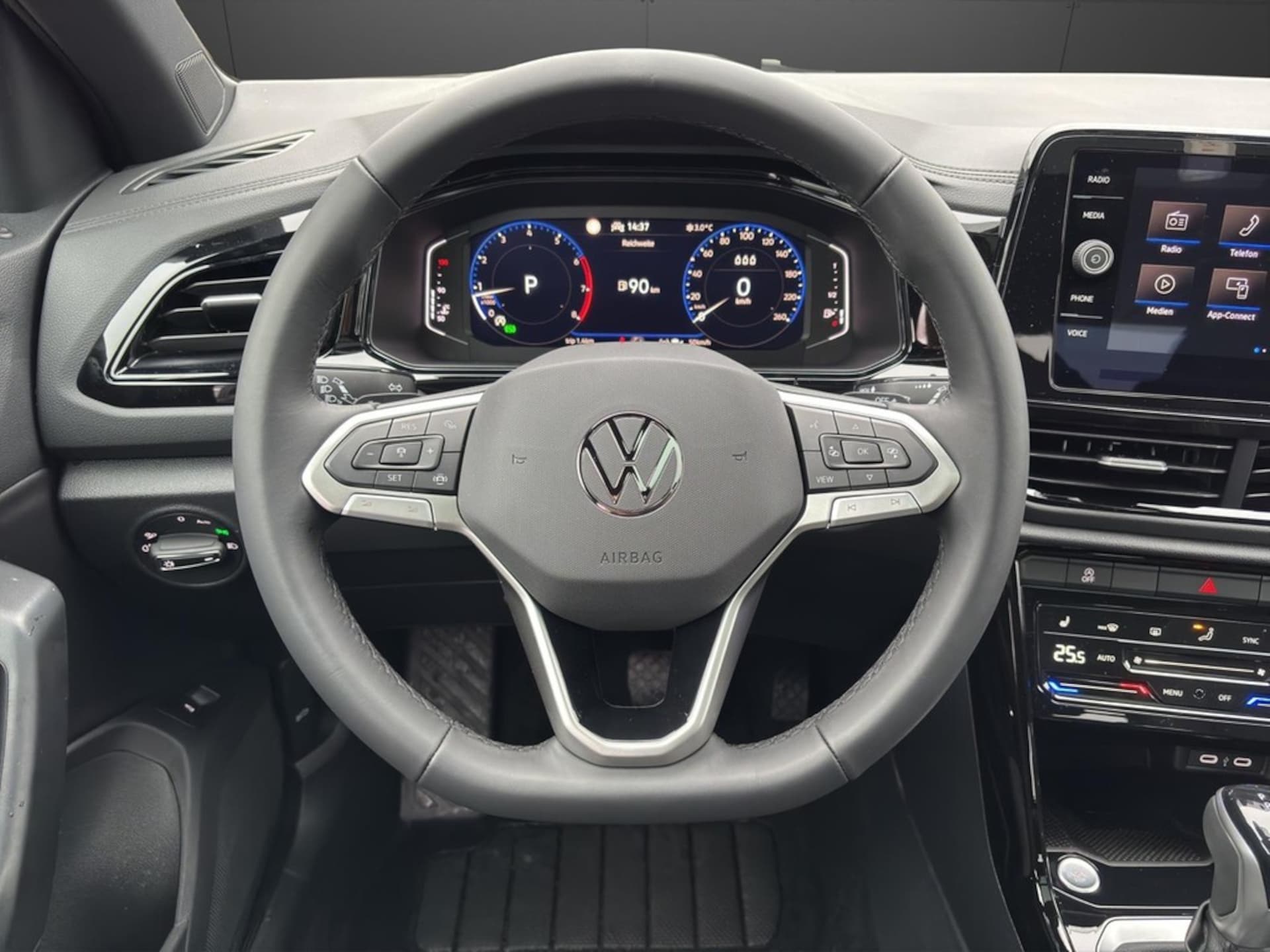 Volkswagen T-Roc Style