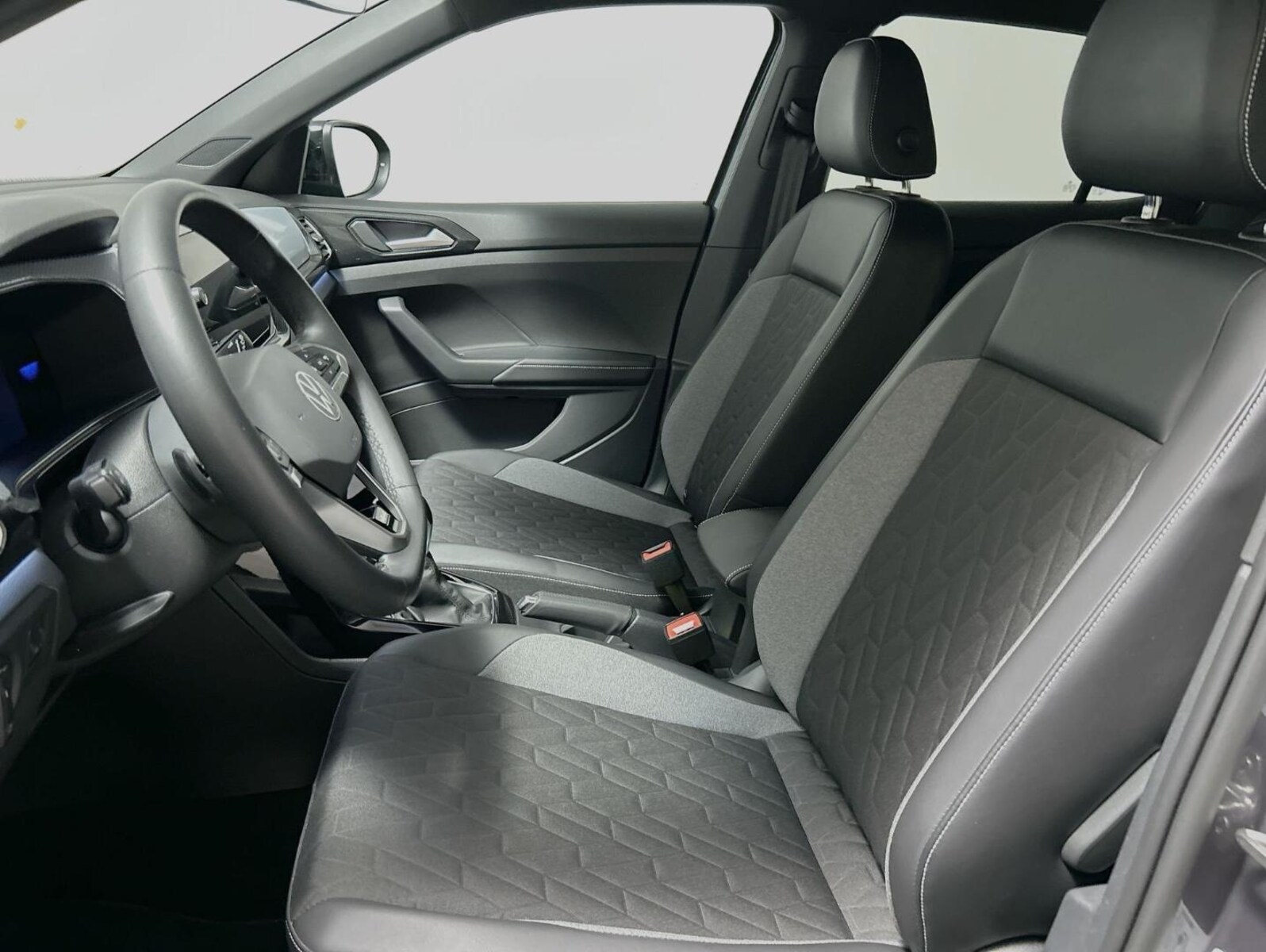 Volkswagen T-Cross – Bild 11