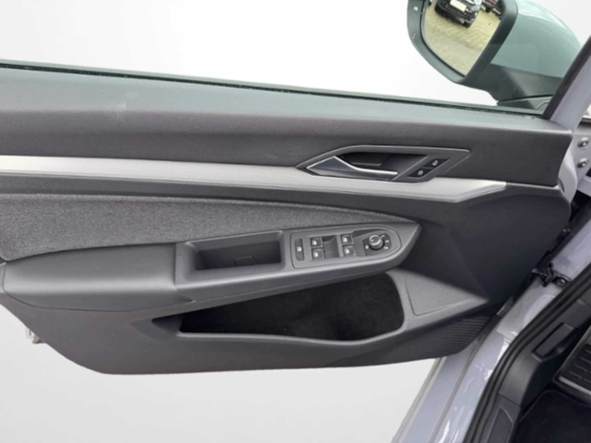 Volkswagen Golf MOVE