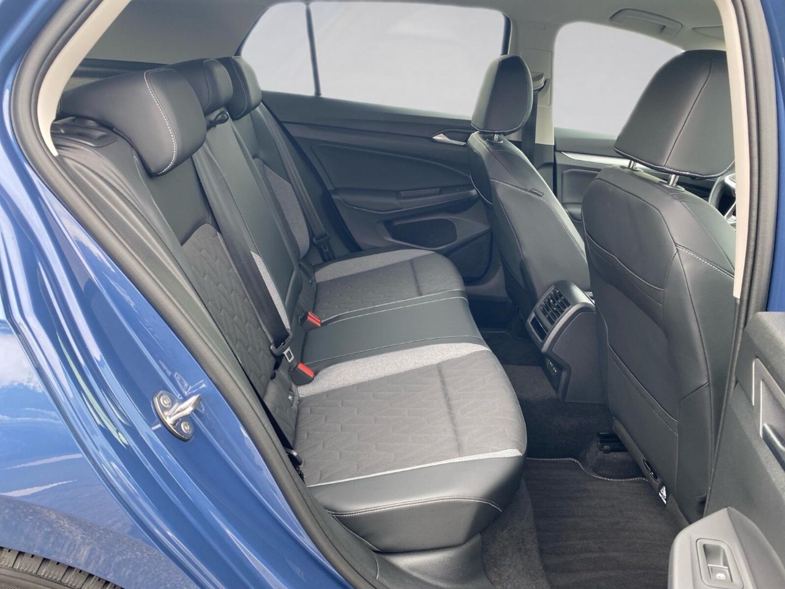 Volkswagen Golf – Bild 11