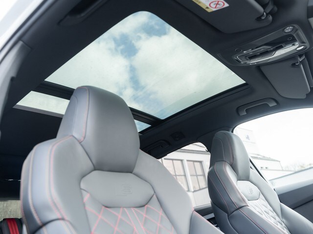 Image about Audi SQ7 SUV TFSI quattro tiptronic