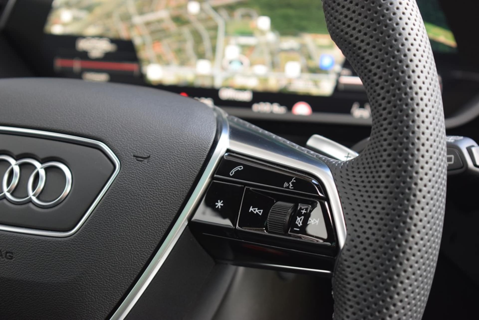 Audi SQ8 e-tron