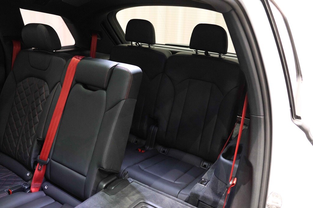 Bild som visar Audi SQ7 SUV SQ7 SUV TFSI 507 hk tiptronic - för mer information kontakta din Audi Partner