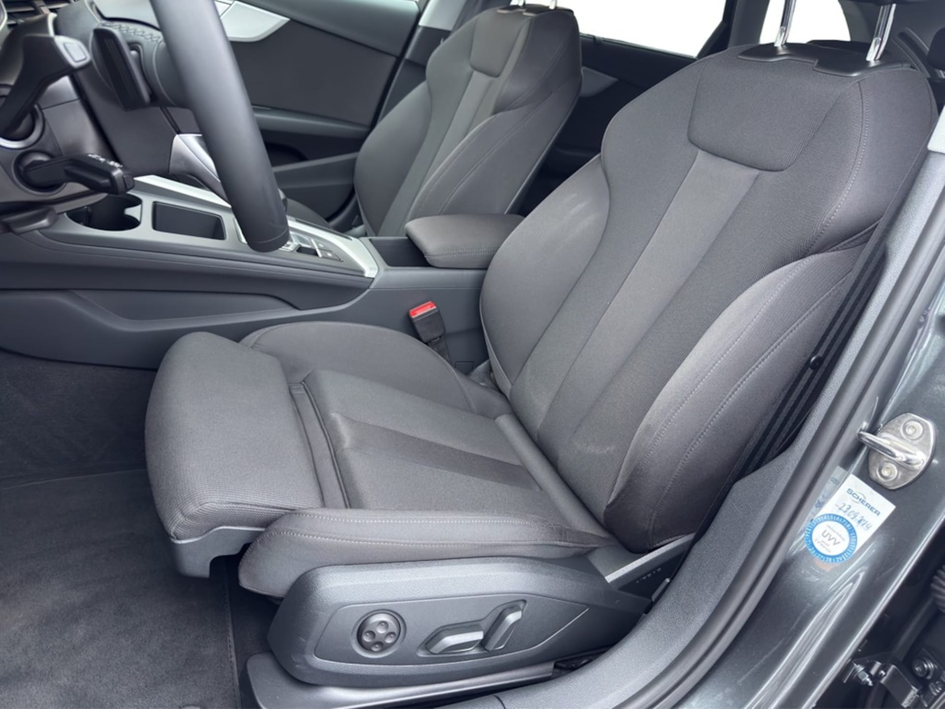 Audi A4 Avant S line