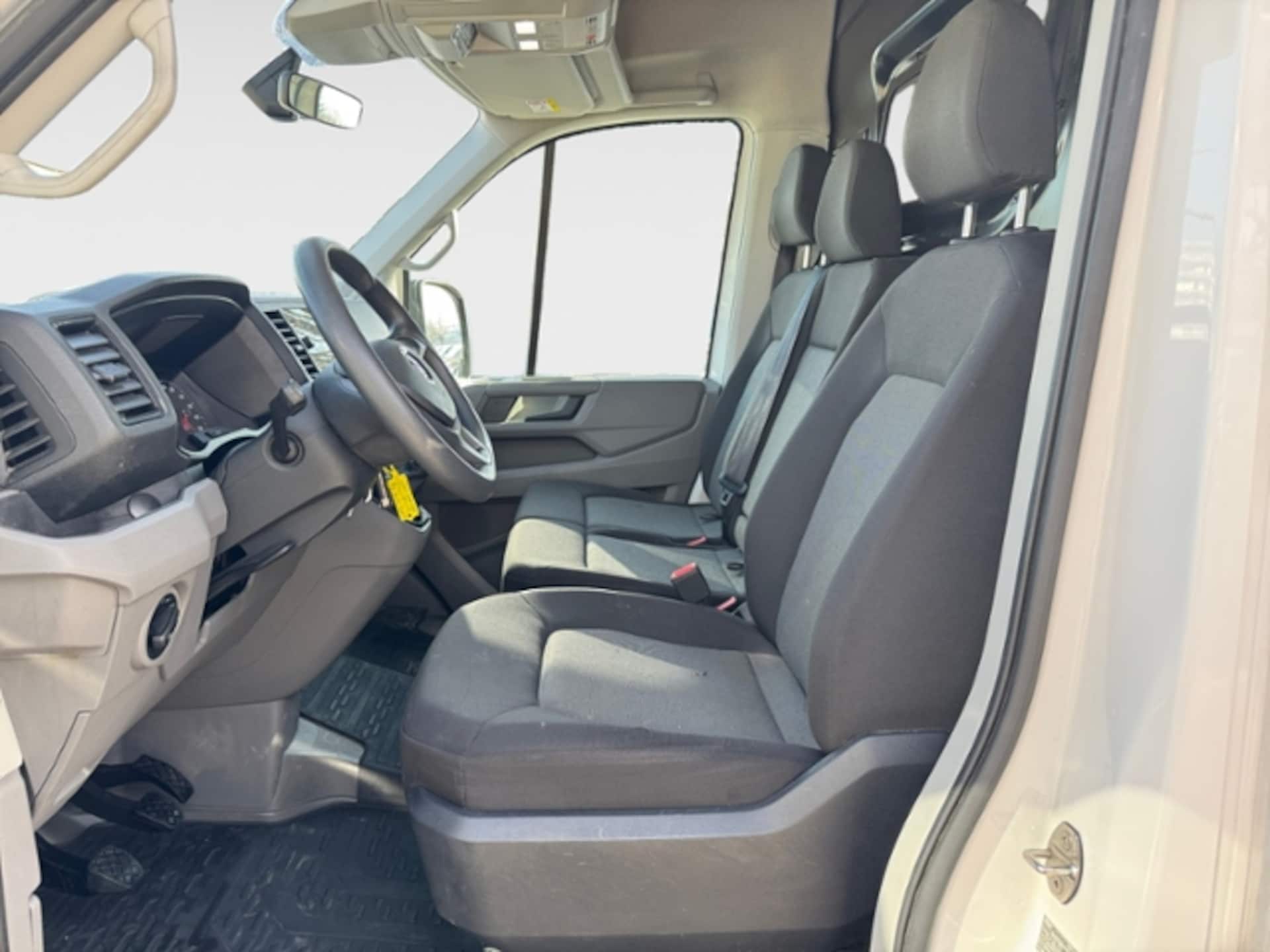 Volkswagen Crafter Kasten mittlerer Radstand